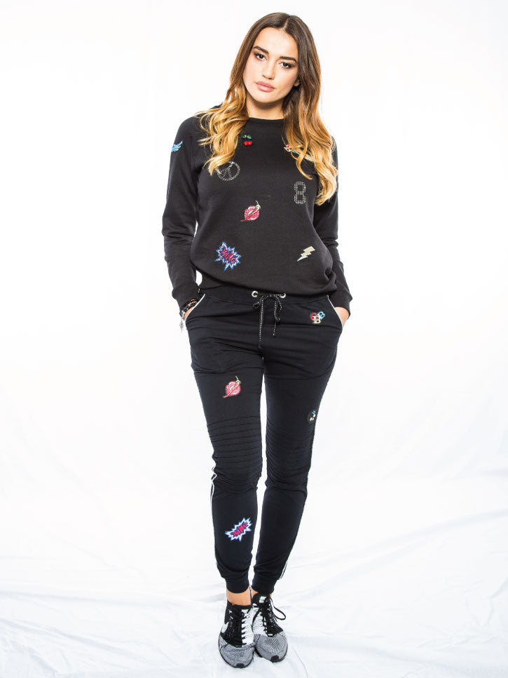 #COMFYWITHPATCHES - HOSE MIT PATCHES