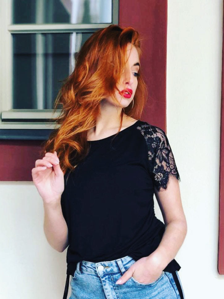 #LITTLELACE - Damen T-Shirt mit Spitzenärmel